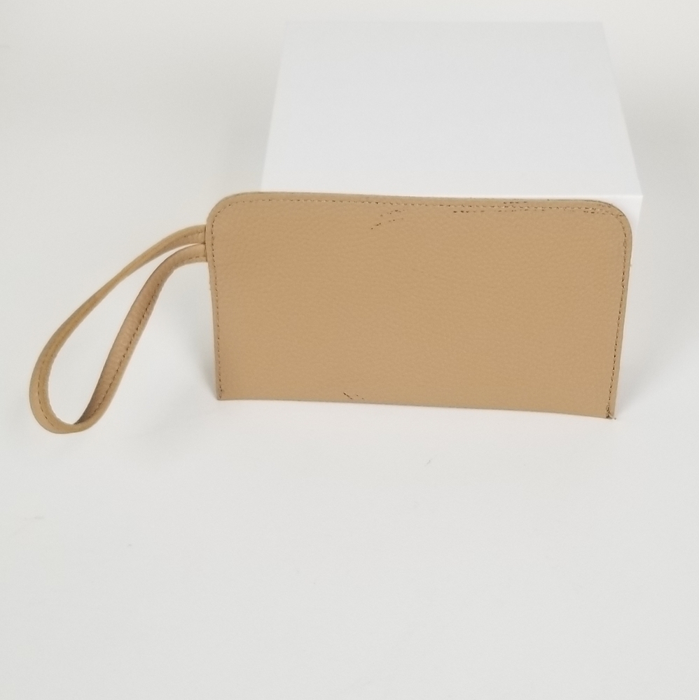 Wristlet Bundle! - Picture 2 of 7
